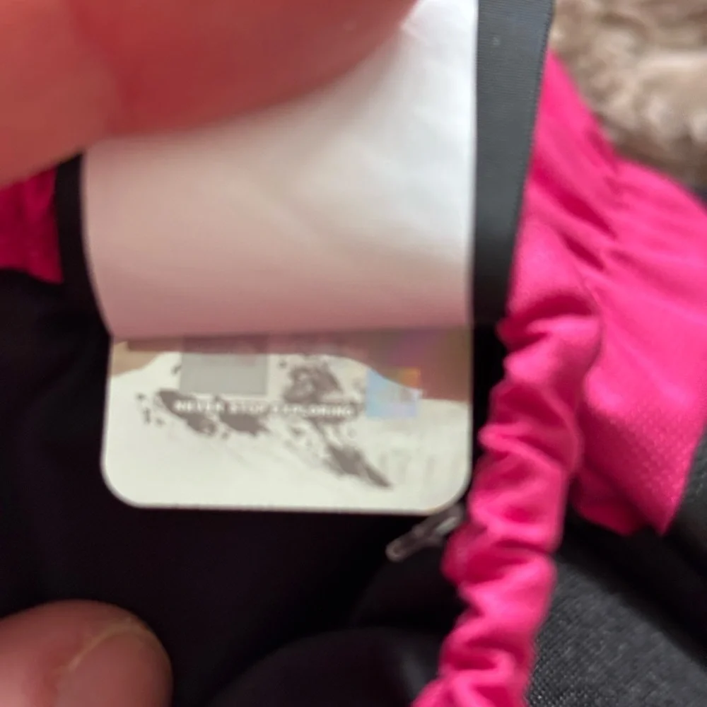 The North Face Kids Pink and Black Snow Mittens 079